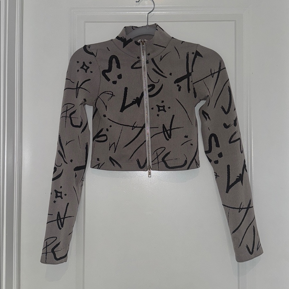 Stylish Gray and Black 2 Piece Set